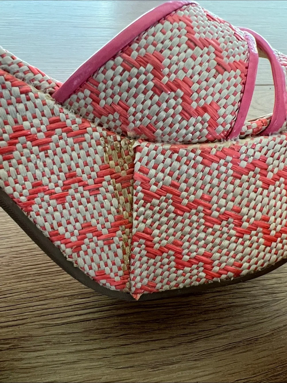 NWOB Madden Girl Coral & Cream Woven Platform Wedges with Ankle Strap